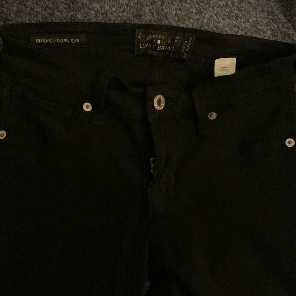 Lucky brand, size 24, inseam 29 inches, Brooklyn legging Jean, black